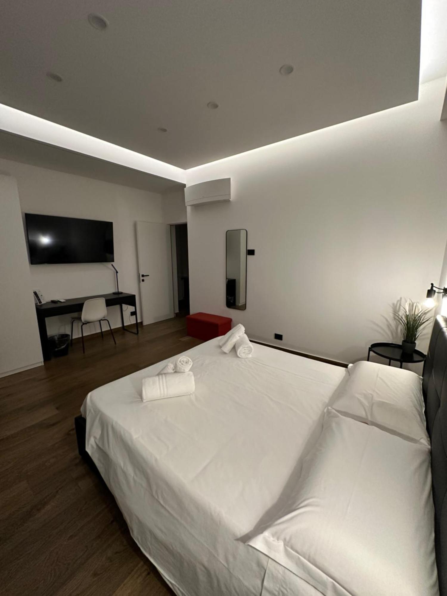 Borgiarooms Luxury Apartment Milazzo Exteriér fotografie