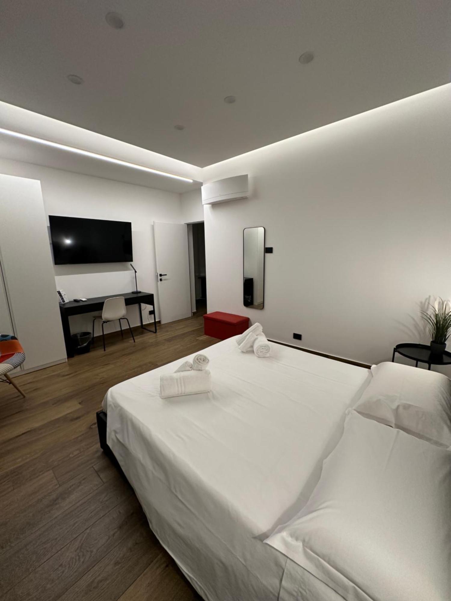 Borgiarooms Luxury Apartment Milazzo Exteriér fotografie